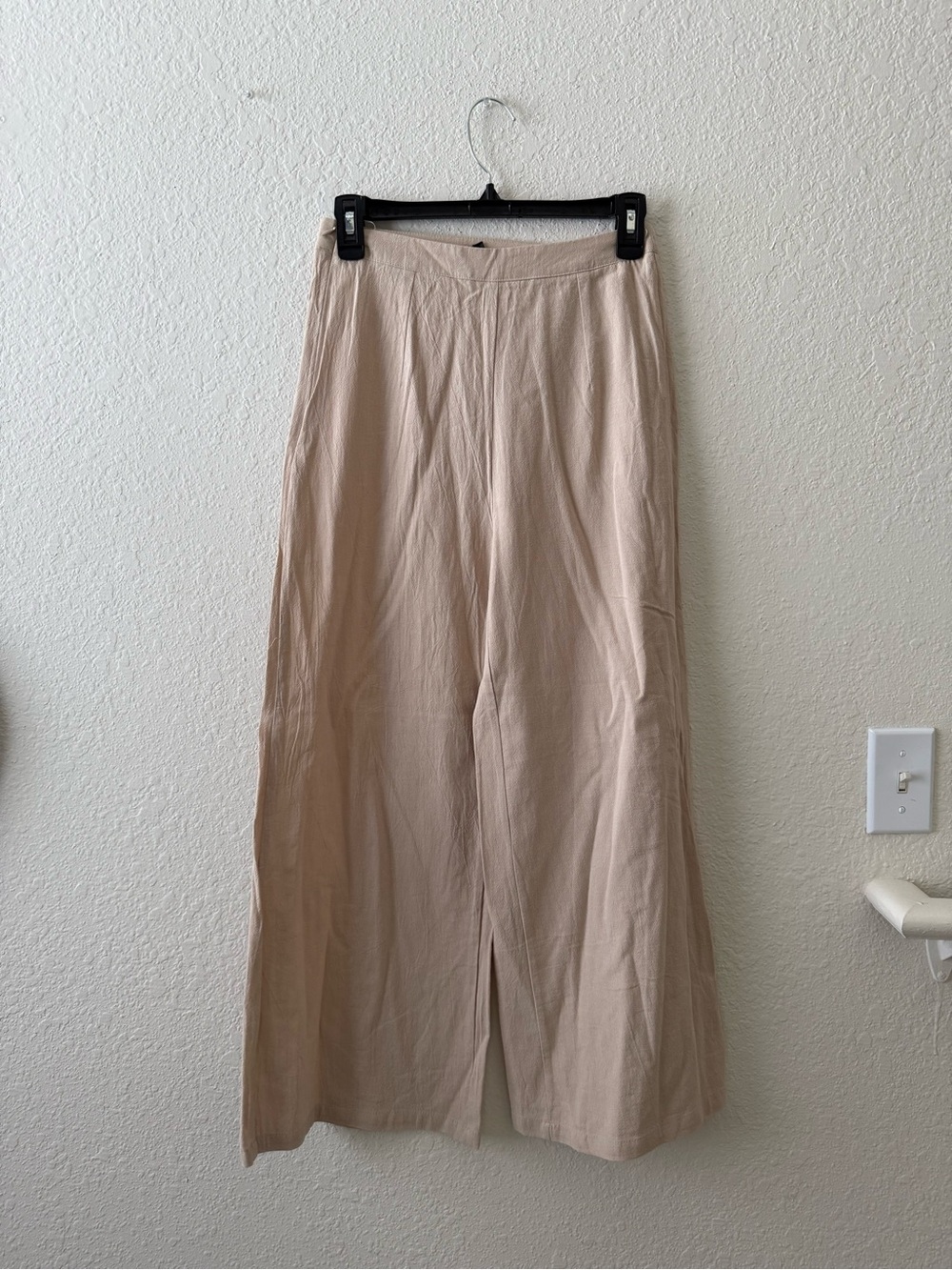 SHEIN Neutral Tan Button-Front Linen Top
